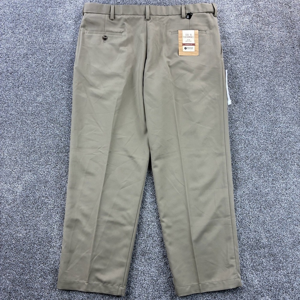 NWT Haggar Cool 18 Performance Khaki Pants Mens 40x29 Beige Classic Fit Pleated - Picture 4 of 6